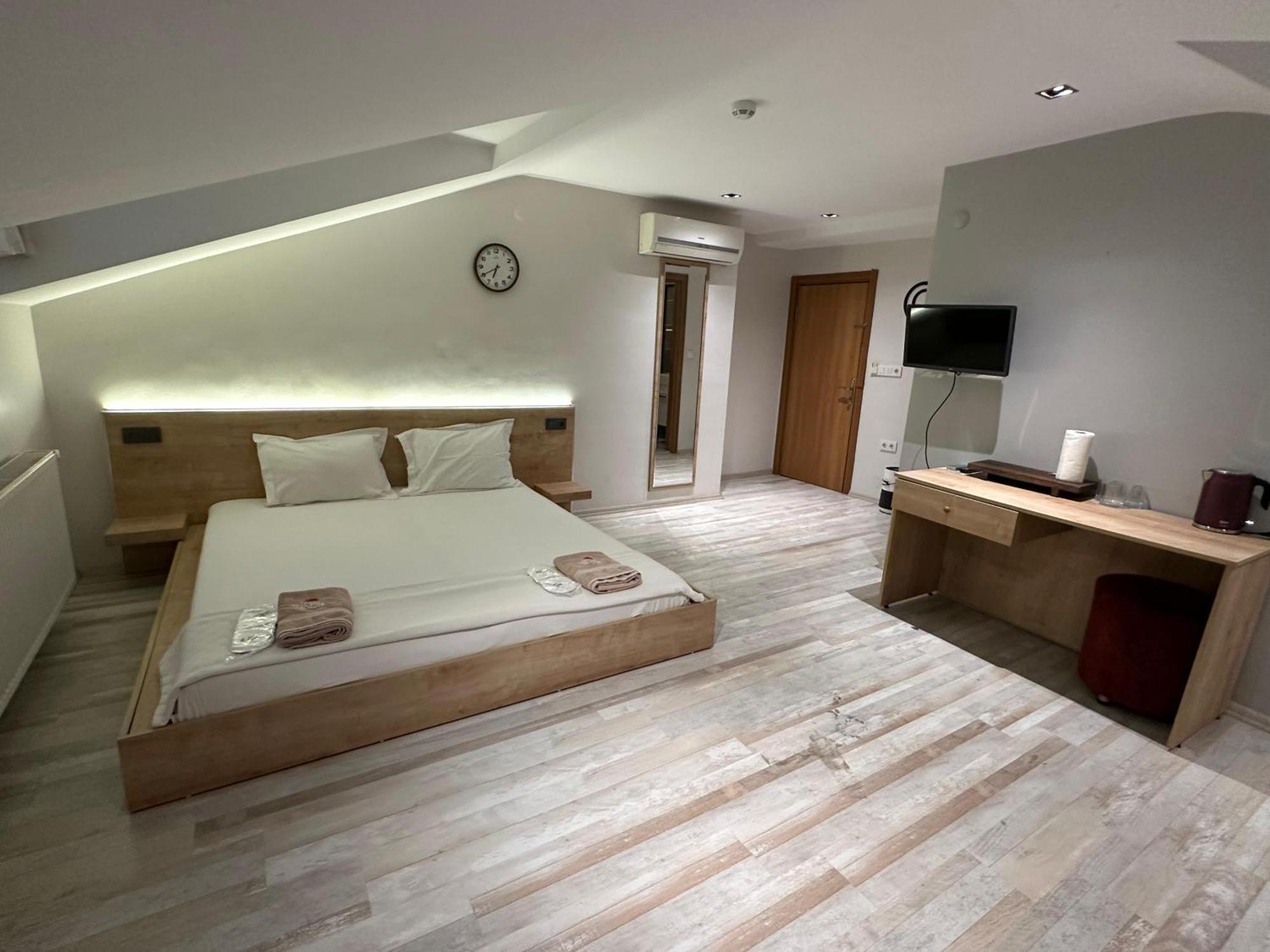 Hotel Social House Mil Istanbul Exterior foto